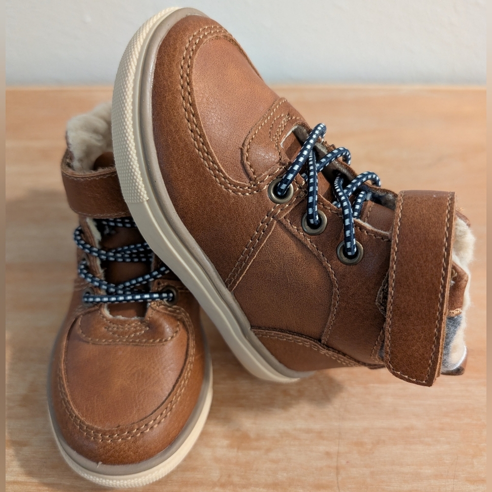 Nordstrom Rack, Kids Boots with Faux Fur Lining, Toddler Size 5D (Wide).